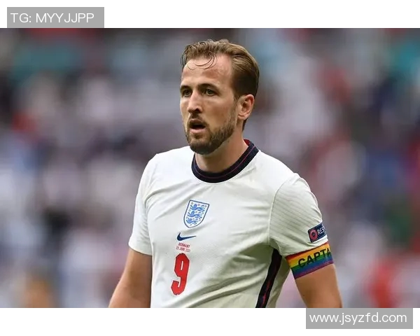 当前国际足坛明星球员盘点及其影响力分析