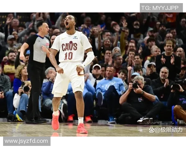 NBA篮网与骑士对决数据分析揭示球队表现与关键球员状态 NBA篮网与骑士对决数据分析揭示球队表现与关键球员状态